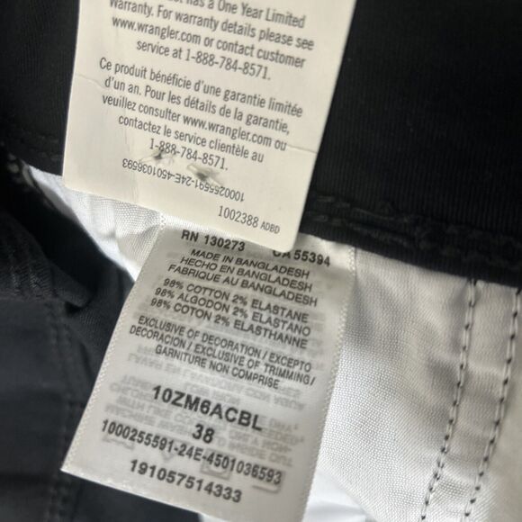 Wrangler Authentics Men's Classic Cargo Stretch Short 38 Black Twill - Picture 7 of 7